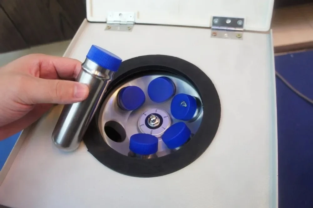LD-3 Centrifuga elettrica Labo - Xlab Medical recensione e prezzo
